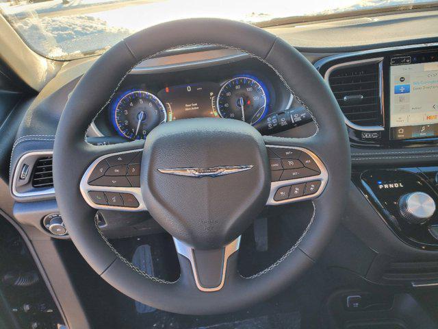 new 2025 Chrysler Pacifica car, priced at $47,954