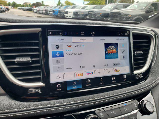 new 2026 Chrysler Pacifica car, priced at $39,750