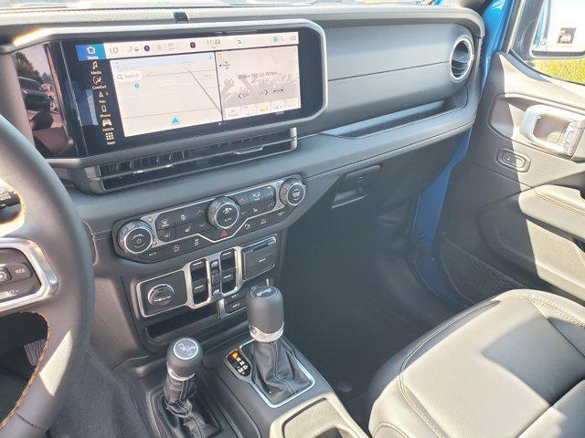 new 2025 Jeep Wrangler car, priced at $54,283