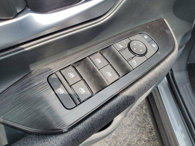 new 2025 Nissan Kicks car, priced at $25,000