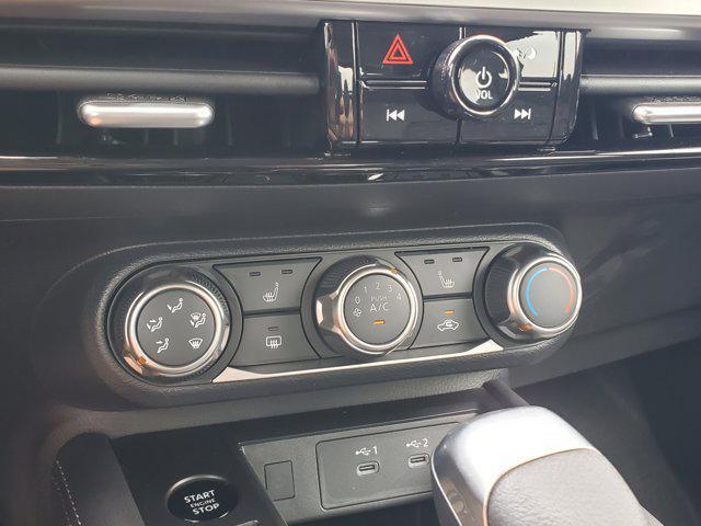 new 2025 Nissan Kicks car, priced at $25,000