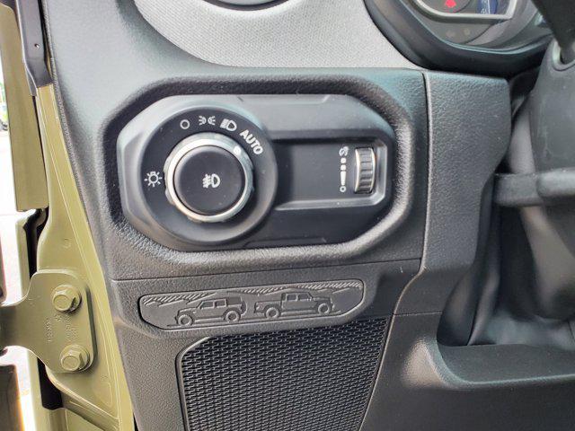 new 2025 Jeep Wrangler car, priced at $47,802