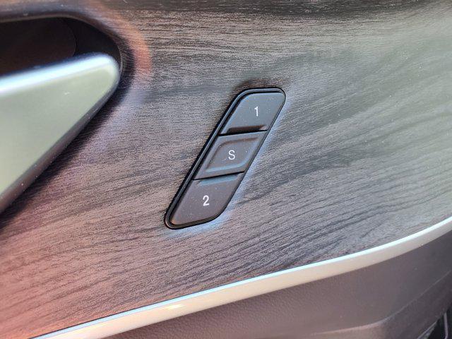 used 2023 Jeep Grand Cherokee car, priced at $32,998