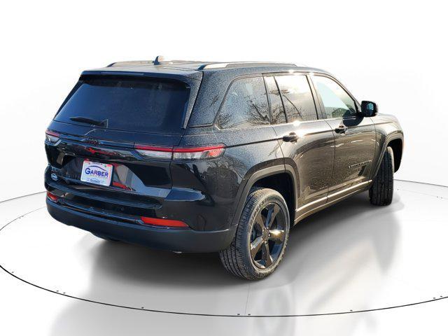 new 2025 Jeep Grand Cherokee car, priced at $42,163