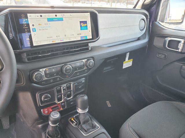 new 2026 Jeep Gladiator car, priced at $47,081