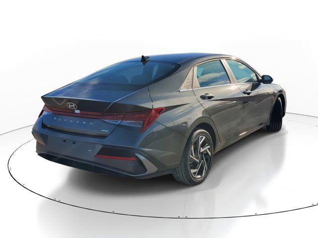 new 2025 Hyundai Elantra car, priced at $30,436