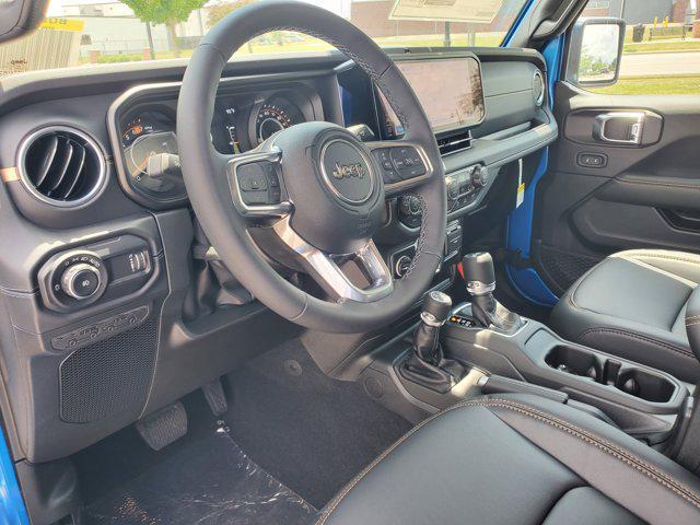 new 2025 Jeep Wrangler car, priced at $53,195