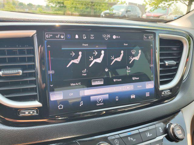 used 2023 Chrysler Pacifica car, priced at $27,900