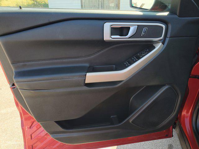 used 2021 Ford Explorer car, priced at $28,158