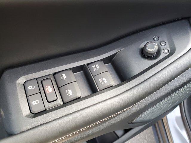 new 2025 Jeep Grand Cherokee car, priced at $40,547