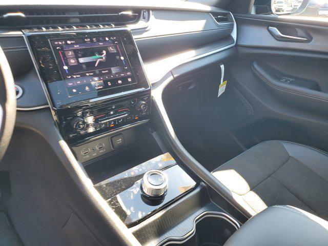 new 2025 Jeep Grand Cherokee L car, priced at $42,159