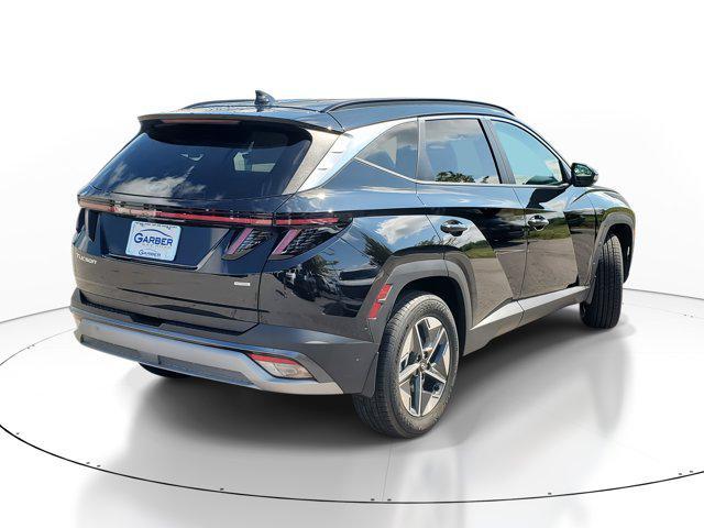 new 2025 Hyundai Tucson car, priced at $33,000