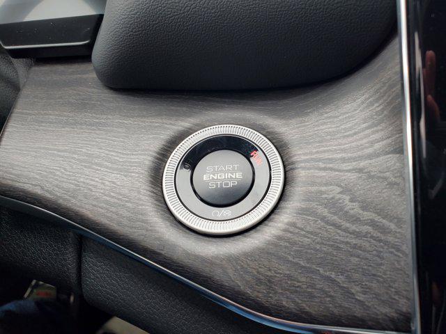 new 2025 Jeep Grand Cherokee L car, priced at $60,647