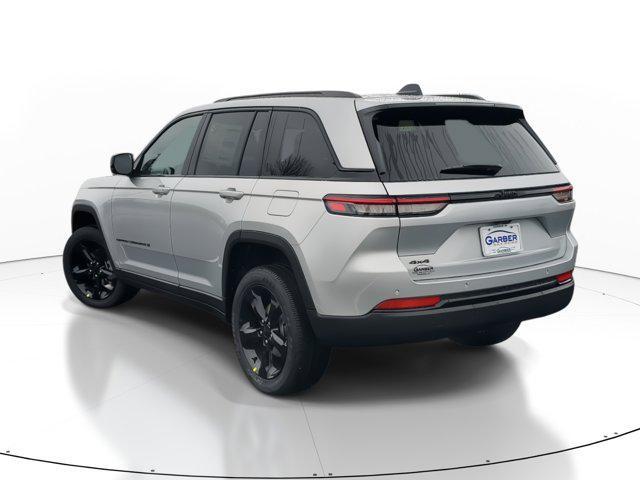 new 2025 Jeep Grand Cherokee car, priced at $41,014