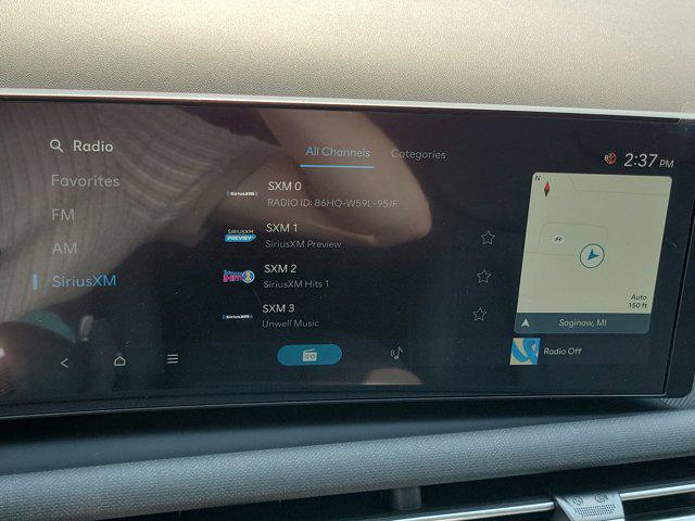 new 2025 Hyundai TUCSON Hybrid car, priced at $37,225
