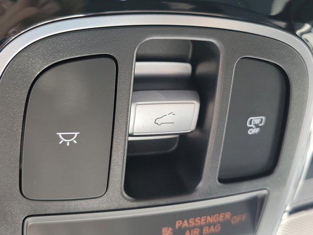 new 2025 Hyundai TUCSON Hybrid car, priced at $37,225