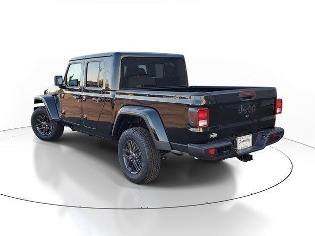 new 2026 Jeep Gladiator car, priced at $46,860