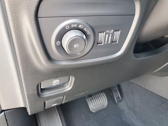 new 2025 Jeep Grand Cherokee L car, priced at $56,255