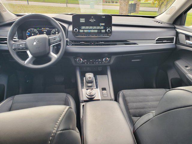 used 2024 Mitsubishi Outlander car, priced at $26,897