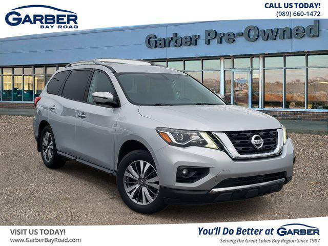 used 2017 Nissan Pathfinder car, priced at $12,900