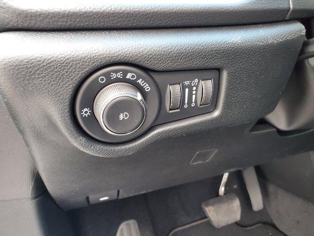 new 2026 Chrysler Pacifica car, priced at $45,865