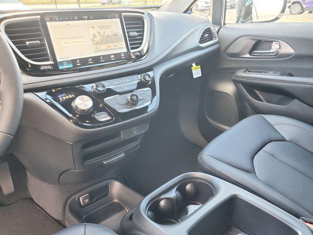 new 2026 Chrysler Pacifica car, priced at $45,865