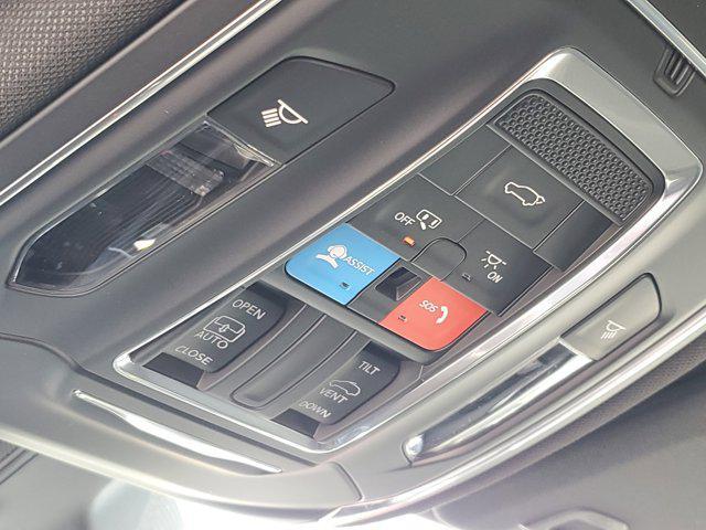 new 2025 Jeep Grand Cherokee car, priced at $40,788