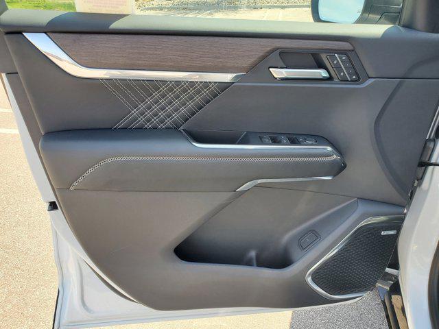 used 2024 GMC Acadia car, priced at $50,998