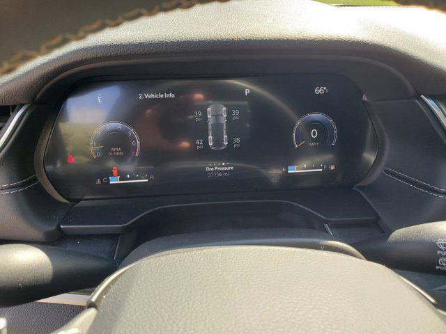 used 2023 Jeep Grand Cherokee car, priced at $32,500