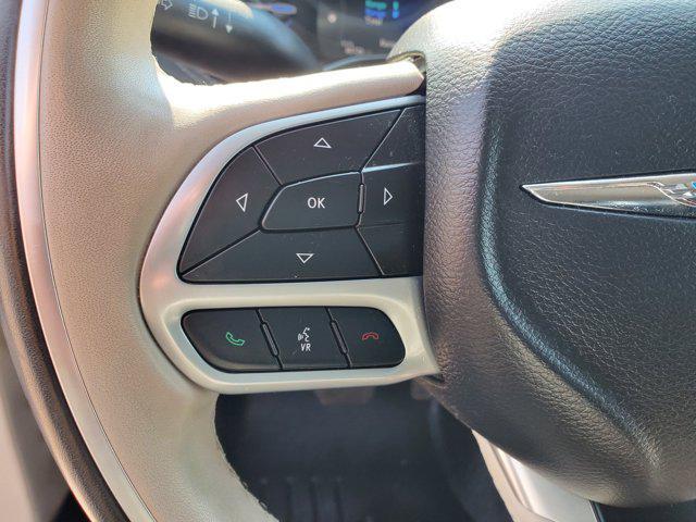 used 2021 Chrysler Pacifica Hybrid car, priced at $25,450