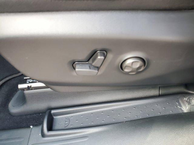 new 2026 Chrysler Pacifica car, priced at $38,382