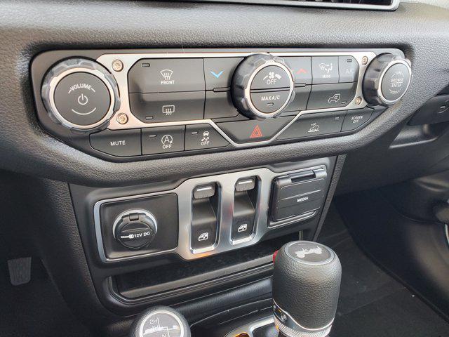 new 2026 Jeep Wrangler car, priced at $36,812