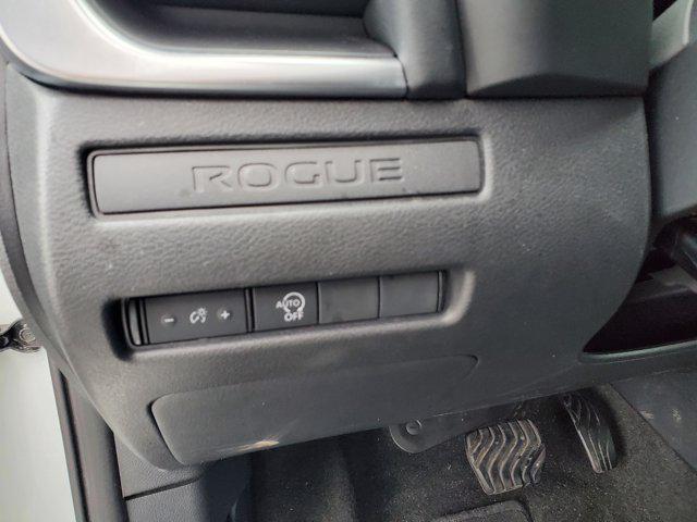 used 2024 Nissan Rogue car, priced at $21,987