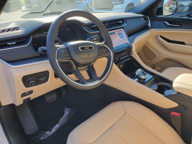 new 2025 Jeep Grand Cherokee car, priced at $43,469