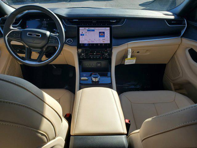 new 2025 Jeep Grand Cherokee car, priced at $43,469