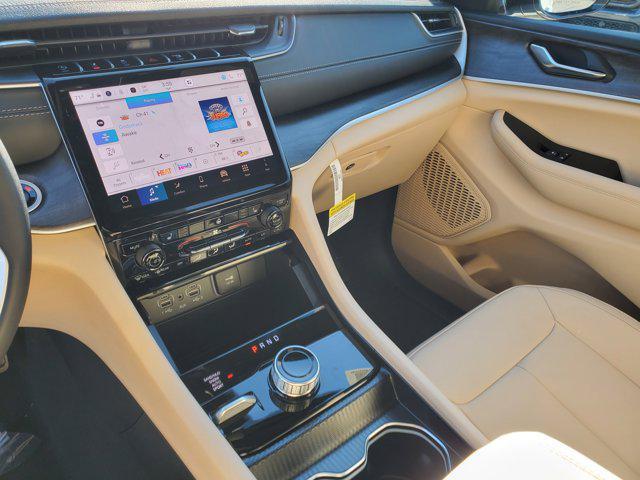 new 2025 Jeep Grand Cherokee car, priced at $43,469