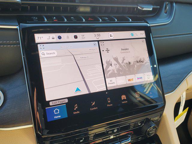 new 2025 Jeep Grand Cherokee car, priced at $43,469