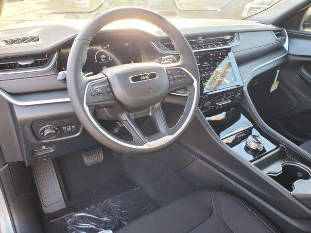 new 2025 Jeep Grand Cherokee car, priced at $34,509