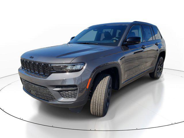 new 2024 Jeep Grand Cherokee car, priced at $40,670