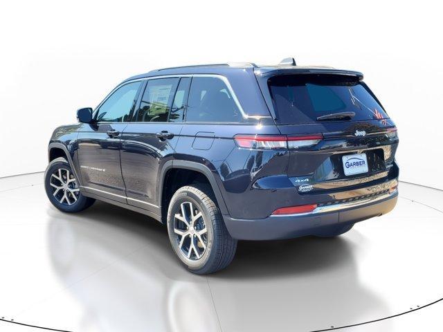 new 2024 Jeep Grand Cherokee car, priced at $44,901