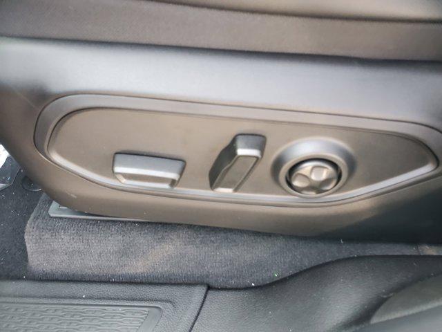 new 2025 Jeep Grand Cherokee car, priced at $39,268