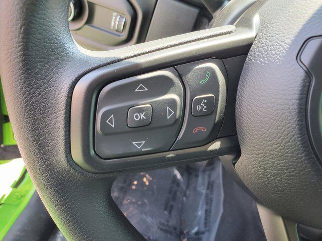 new 2025 Jeep Gladiator car, priced at $44,275