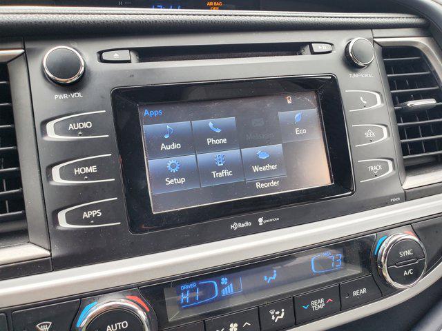 used 2014 Toyota Highlander car, priced at $15,987