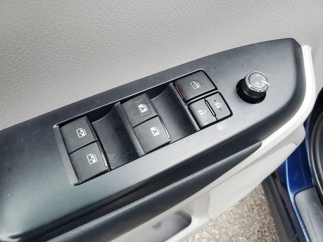 used 2014 Toyota Highlander car, priced at $15,987