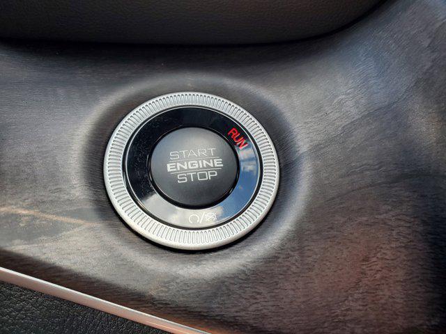 new 2025 Jeep Grand Cherokee car, priced at $45,245
