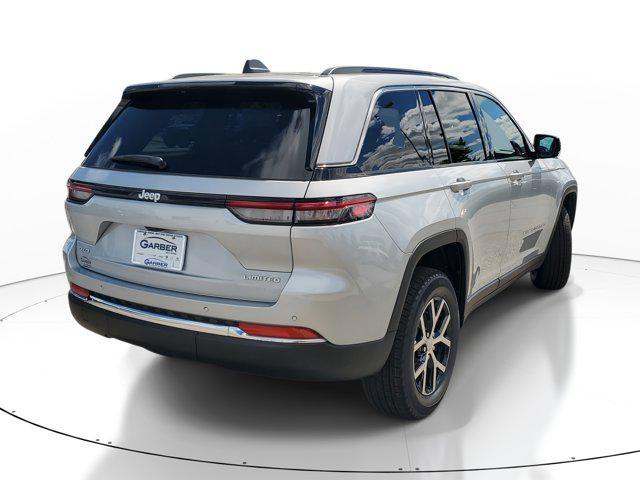 new 2025 Jeep Grand Cherokee car, priced at $45,245
