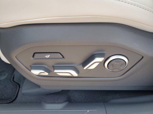 new 2026 Hyundai SANTA FE HEV car, priced at $48,555