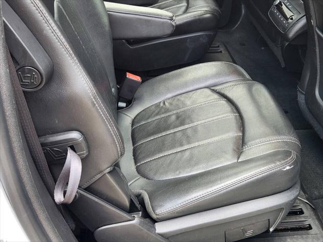 used 2017 GMC Acadia Limited car, priced at $11,995