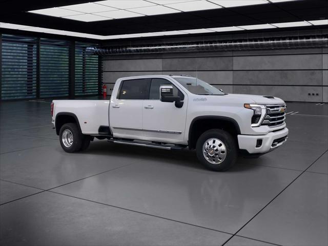 new 2025 Chevrolet Silverado 3500 car, priced at $92,045