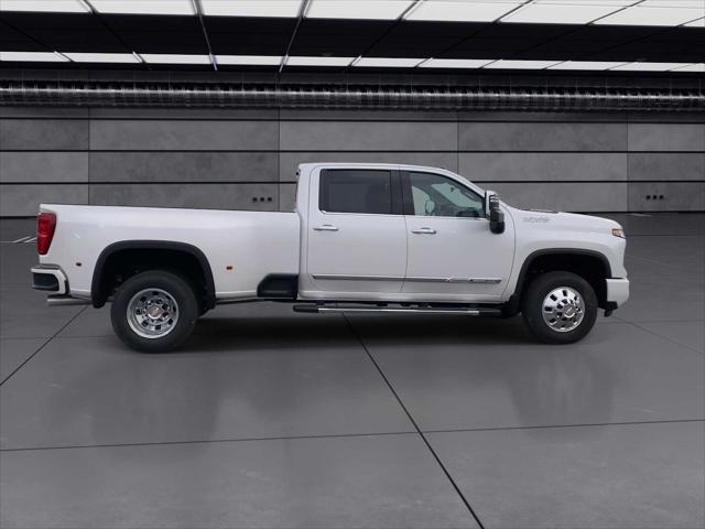 new 2025 Chevrolet Silverado 3500 car, priced at $92,045